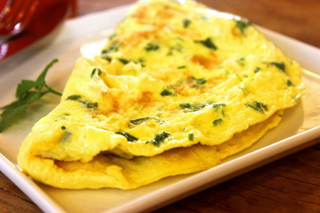 L'omelette est un plat aux œufs adapté aux personnes atteintes de pancréatite